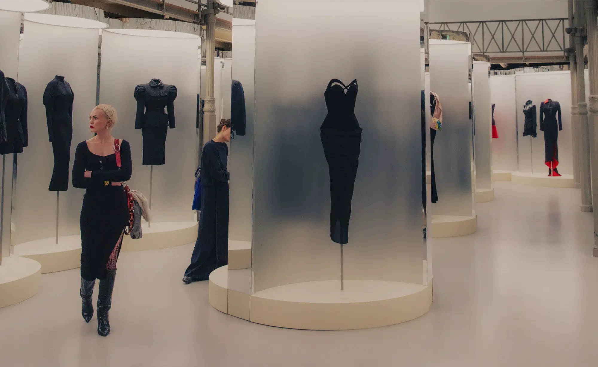 cover image of Mugler & Alaïa: Two Decades of Artistic Affinities by Ligia Ponce cover image of Mugler & Alaïa: Two Decades of Artistic Affinities by Ligia Ponce